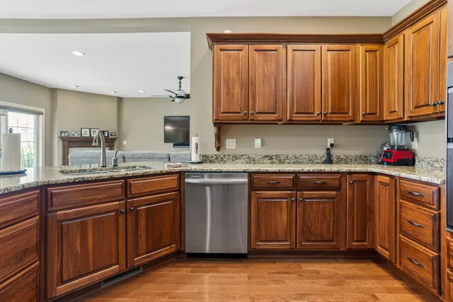 $715,000 | 1503 English Oak Drive, Champaign, IL 61822