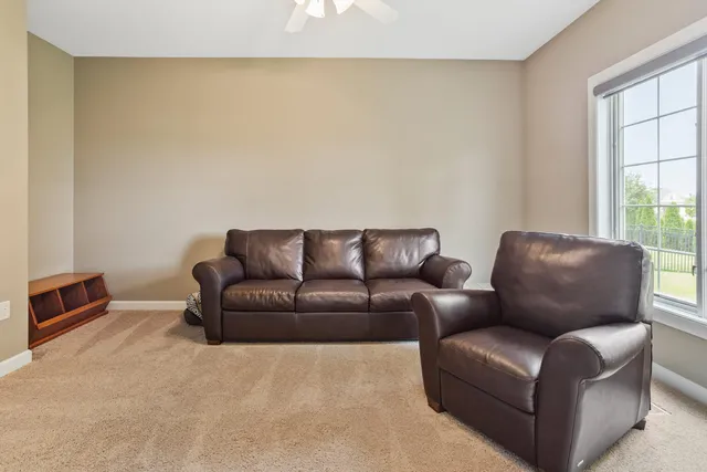 $715,000 | 1503 English Oak Drive, Champaign, IL 61822