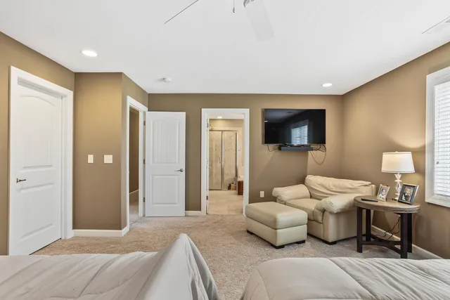 $715,000 | 1503 English Oak Drive, Champaign, IL 61822