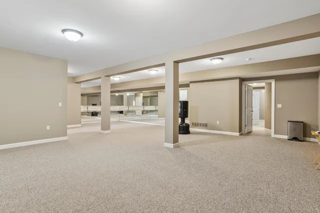 $715,000 | 1503 English Oak Drive, Champaign, IL 61822