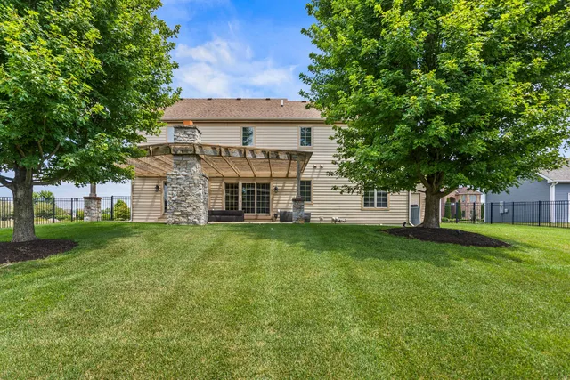 $715,000 | 1503 English Oak Drive, Champaign, IL 61822