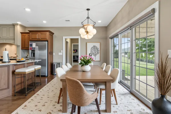 $699,900 | 1503 English Oak Drive, Champaign, IL 61822