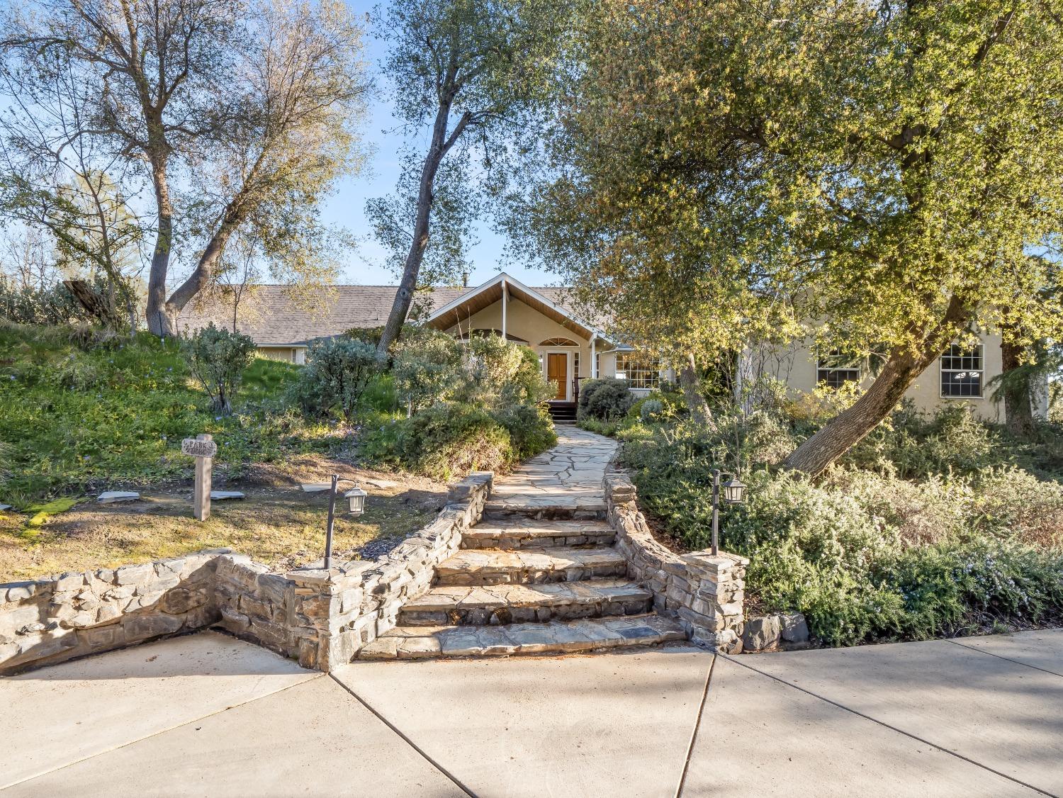 45936 Spring Trail Coarsegold, CA 93614 - Photo 1 of 67 Gallery Image 1