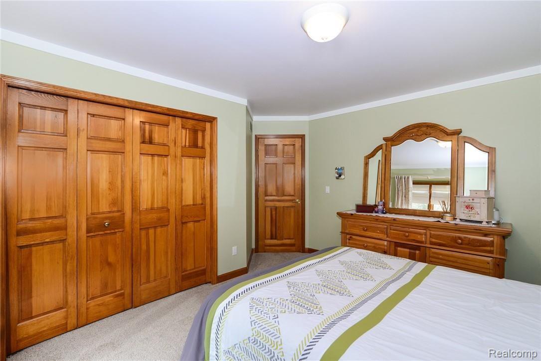 571 Timber Ridge Trail Howell, MI 48843 - Photo 22 of 38 Bedroom 2