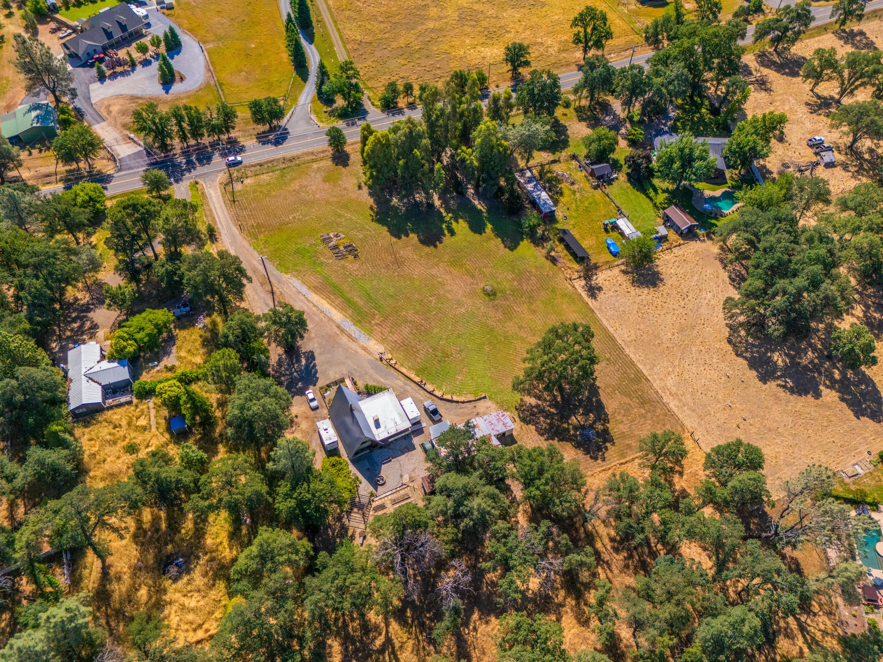 10268 Deschutes Road Palo Cedro, CA 96073 - Photo 25 of 34 IMG-40