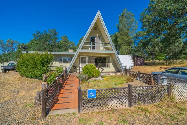 $334,900 | 10268 Deschutes Road, Palo Cedro, CA 96073