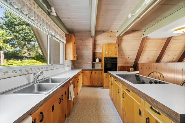 $334,900 | 10268 Deschutes Road, Palo Cedro, CA 96073