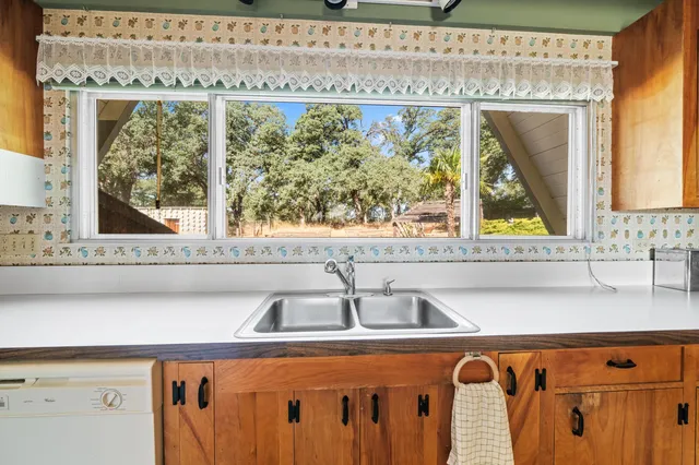 $334,900 | 10268 Deschutes Road, Palo Cedro, CA 96073