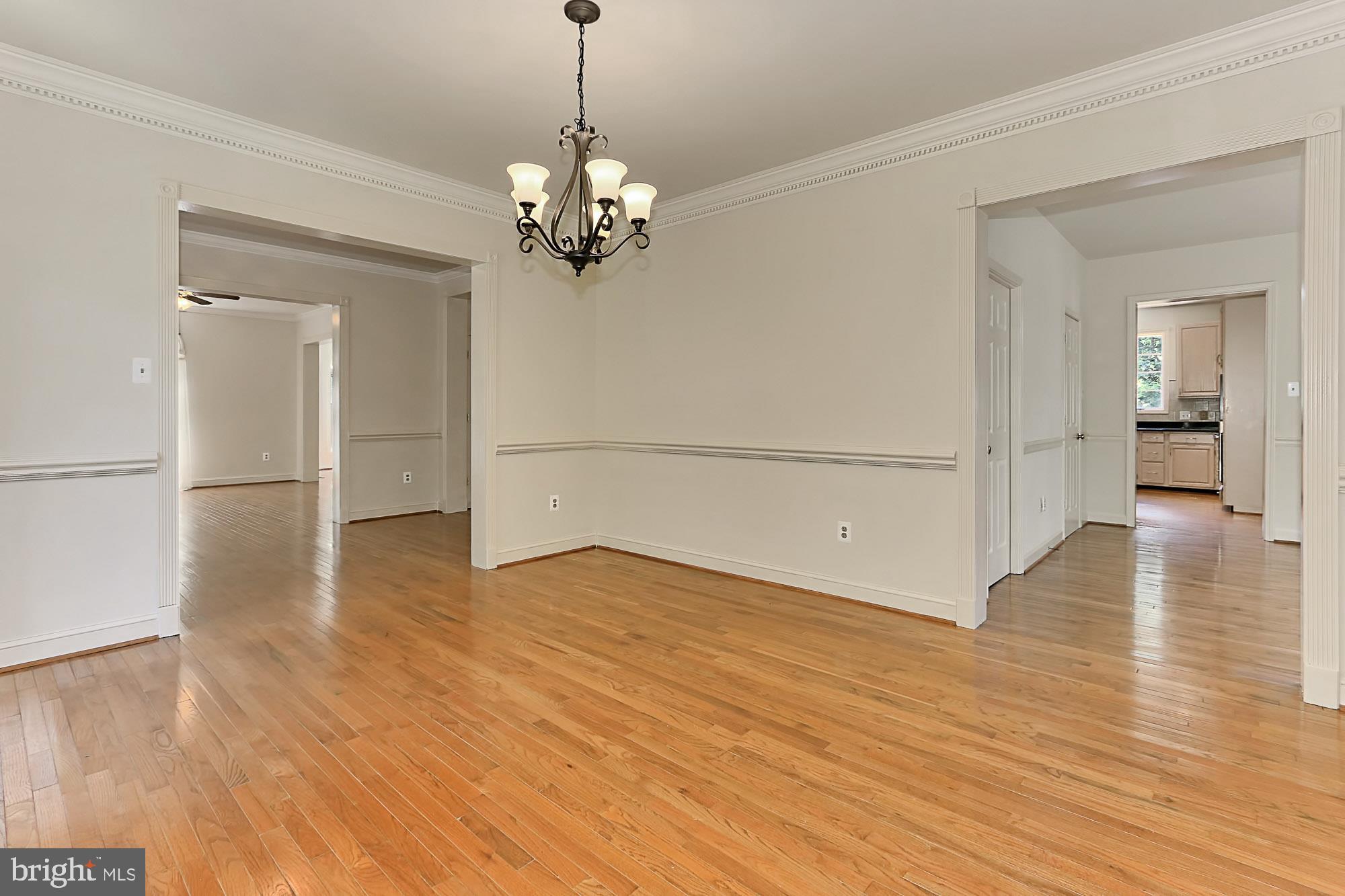 7226 Clifton Road Clifton, VA 20124 - Photo 16 of 40 Gallery Image 16