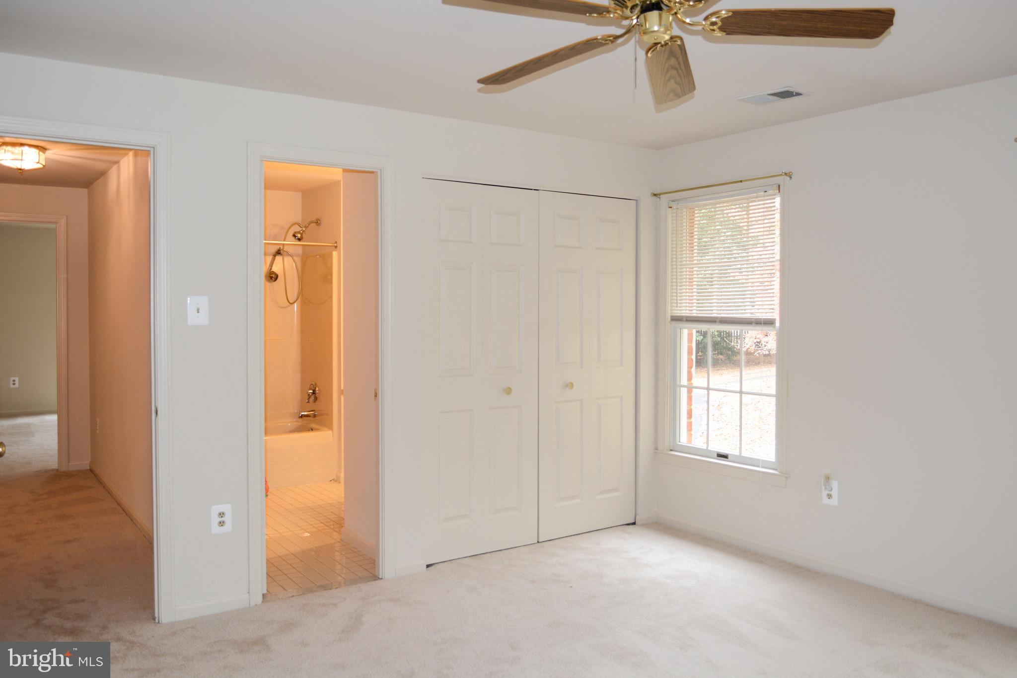 7226 Clifton Road Clifton, VA 20124 - Photo 25 of 40 Gallery Image 25