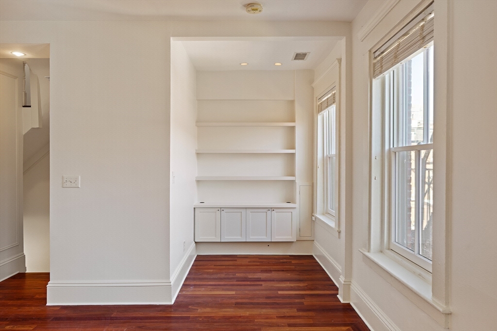 65 Rutland Street, Unit 3 Boston, MA 02118 - Photo 15 of 25 a view of a room with wooden floor