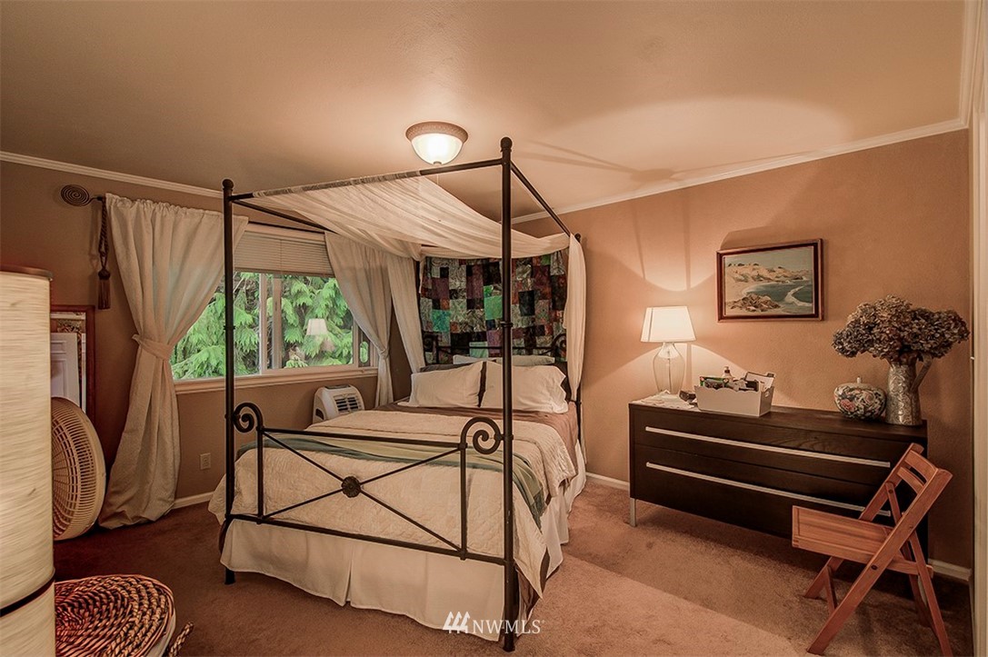 15812 130th Place Southeast Renton, WA 98058 - Photo 15 of 25 Gallery Image 15
