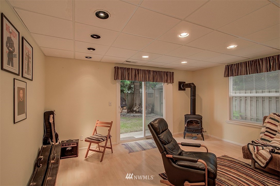 15812 130th Place Southeast Renton, WA 98058 - Photo 18 of 25 Gallery Image 18