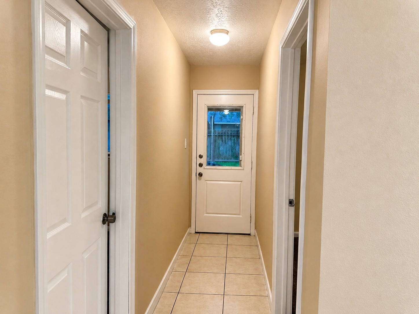 615 Cole Street Webster, TX 77598 - Photo 8 of 20