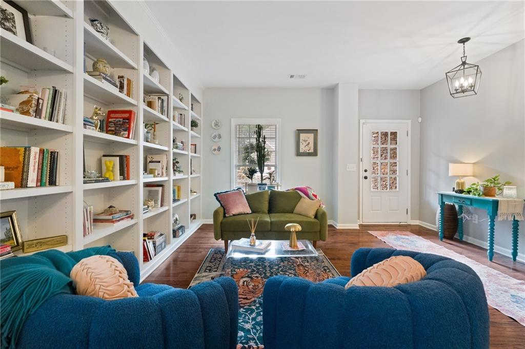 415 Crestmont Lane Canton, GA 30114 - Photo 10 of 50