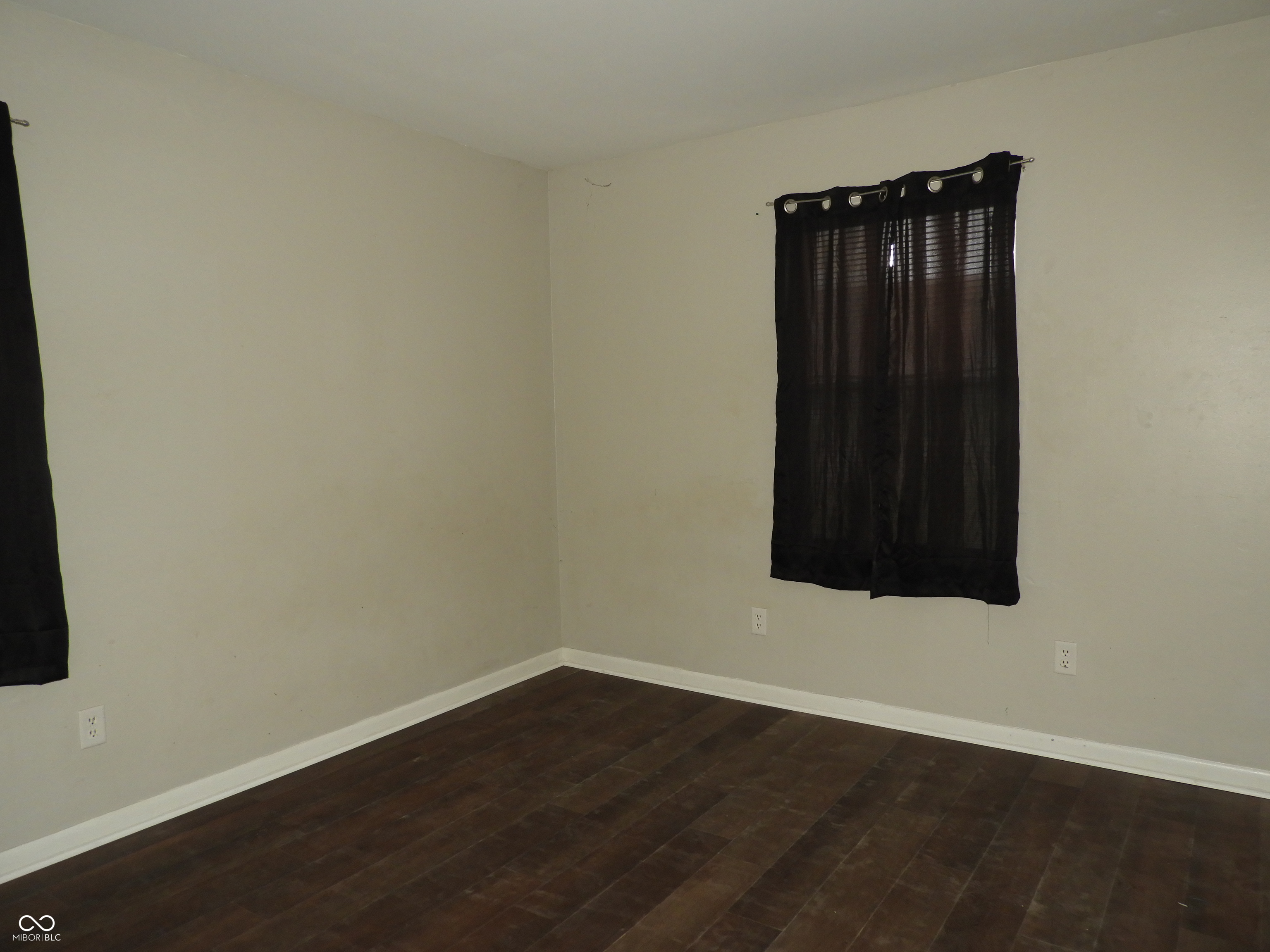 6006 Dickson Road Indianapolis, IN 46226 - Photo 32 of 58 Gallery Image 32