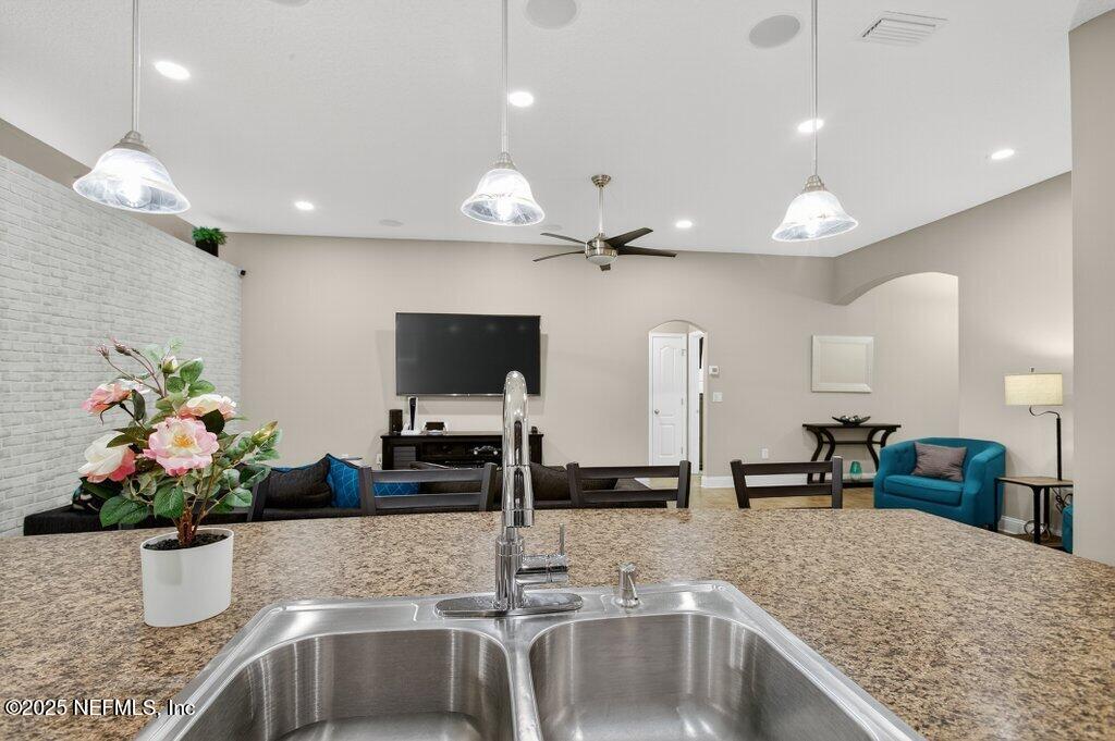 2019 Patriot Ridge Road Jacksonville, FL 32221 - Photo 21 of 46 Kitchen
