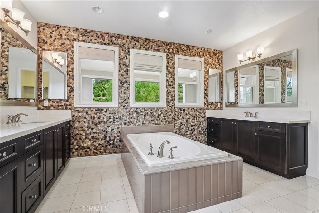 11978 North Ricasoli Way Porter Ranch, CA 91326 - Photo 36 of 58 Gallery Image 36