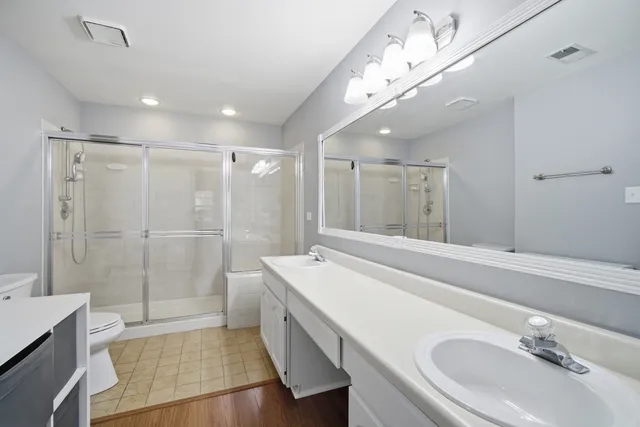 $309,000 | 1345 East Evergreen Drive, Unit 3, Palatine, IL 60074