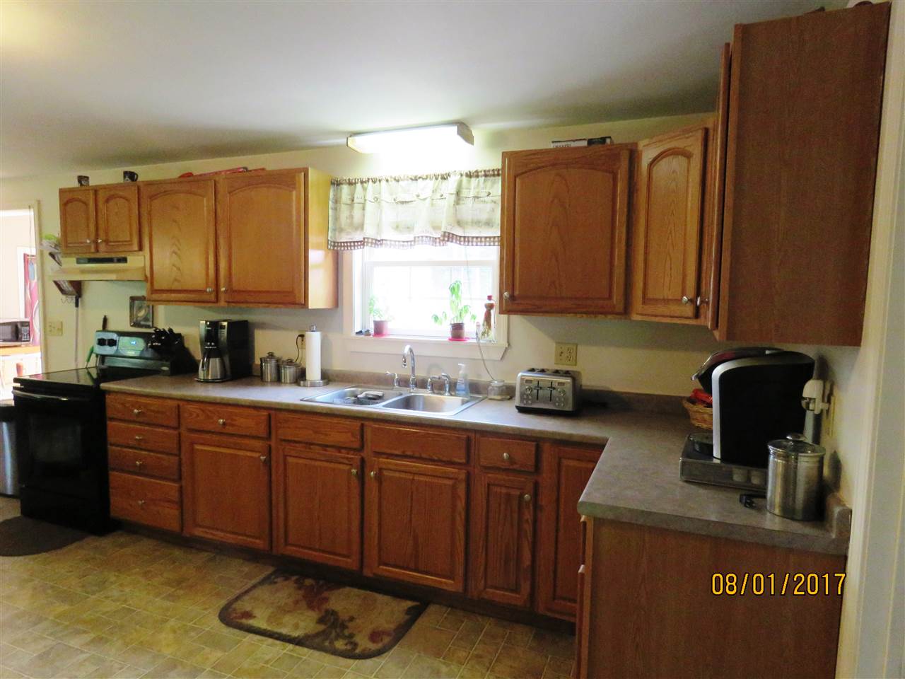 40 Range Road Alton, NH 03809 - Photo 3 of 34