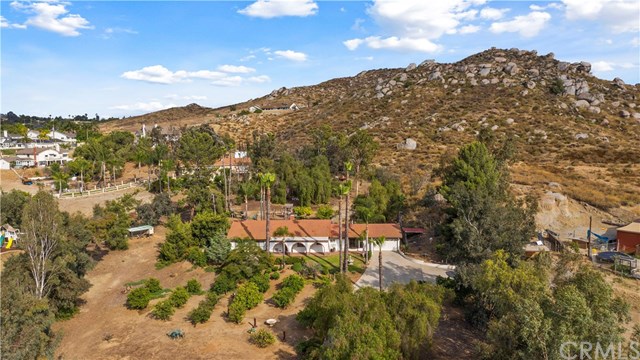 16940 Cll Espuela Riverside, CA 92504 - Photo 31 of 35 Gallery Image 31