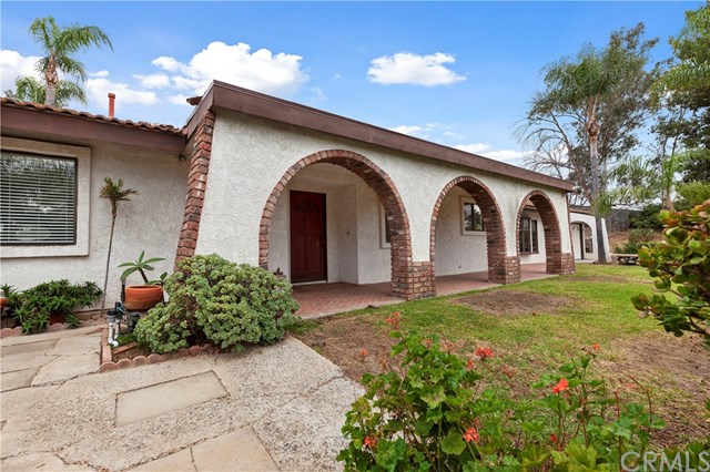 16940 Cll Espuela Riverside, CA 92504 - Photo 6 of 35 Gallery Image 6