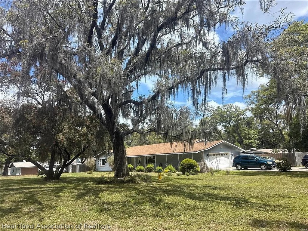 585 North Ridge Avenue Lake Alfred, FL 33850 - Photo 3 of 4
