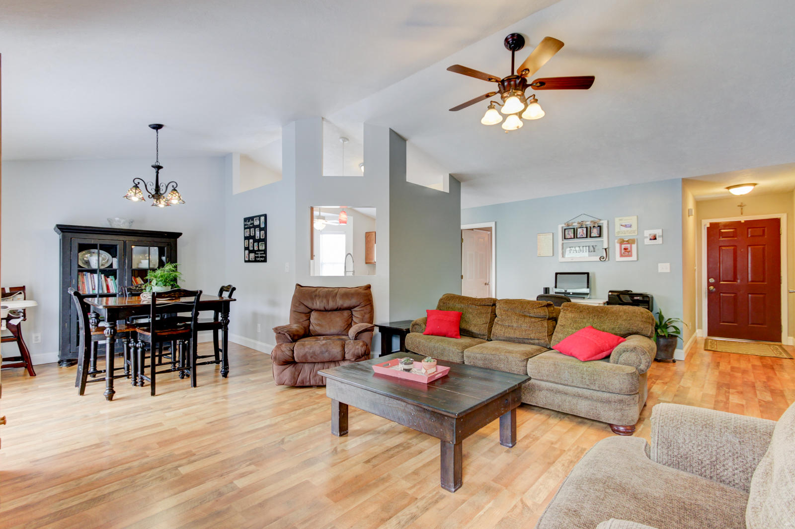 7732 Griffith Road Knoxville, TN 37938 - Photo 8 of 25 Positive Perceptions (5)