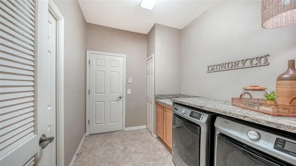 $887,000 | 664 Crane Prairie Way, Osprey, FL 34229
