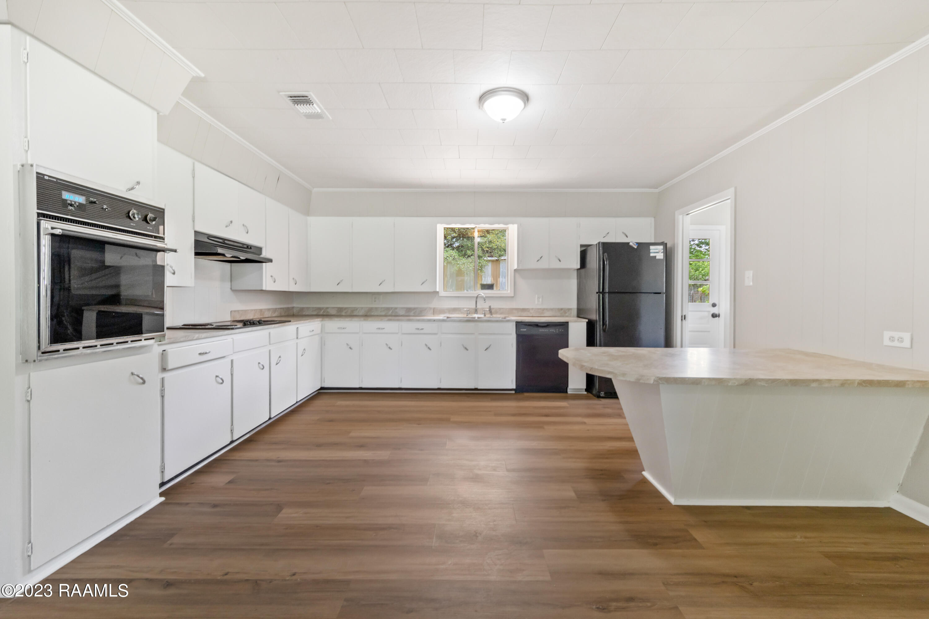 1014 Carol Comb Road Breaux Bridge, LA 70517 - Photo 7 of 29 Gallery Image 7