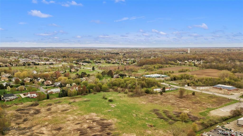61350 Eight Mile Road South Lyon, MI 48178 - Photo 45 of 55 Gallery Image 45