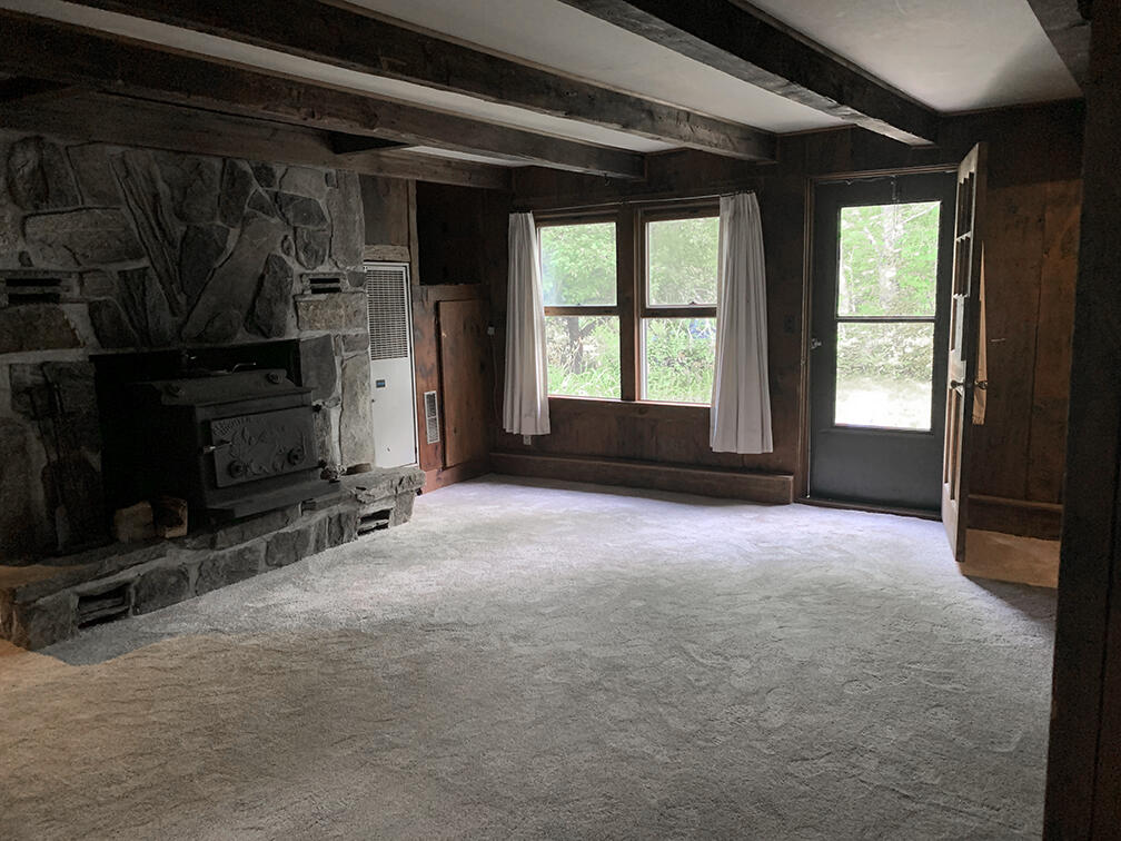1560 Hostile Valley Road Palermo, ME 04354 - Photo 4 of 54 Livingroom2