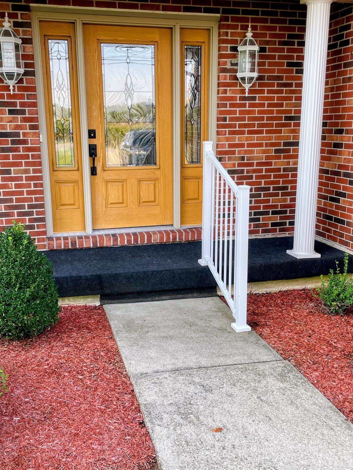 3573 East Taylor School Road Hamilton, OH 45011 - Photo 2 of 55 Gallery Image 2