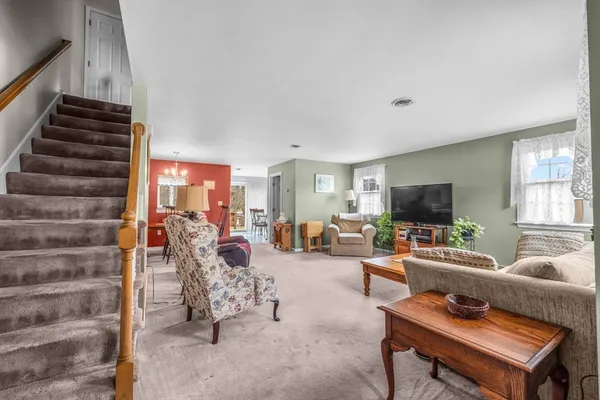 $429,000 | 38 High Street, Unit 8, Hanson, MA 02341
