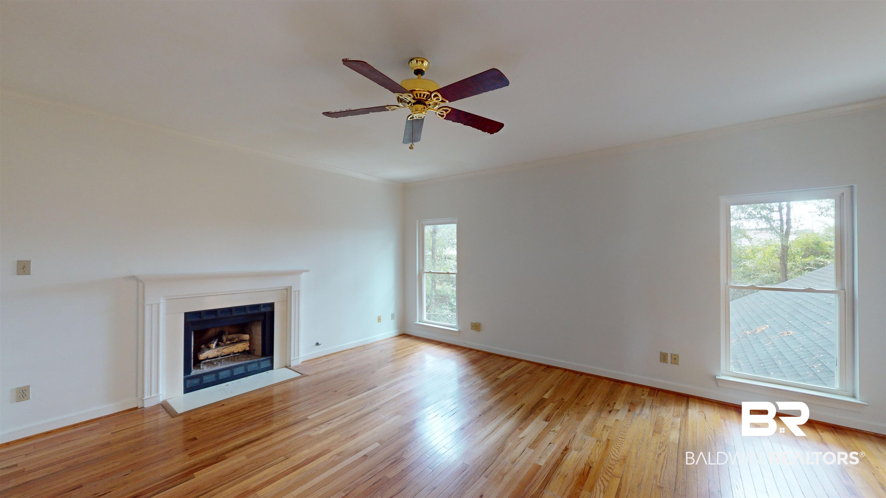 5700 North Regency Court Mobile, AL 36609 - Photo 13 of 24 Primary Bedroom