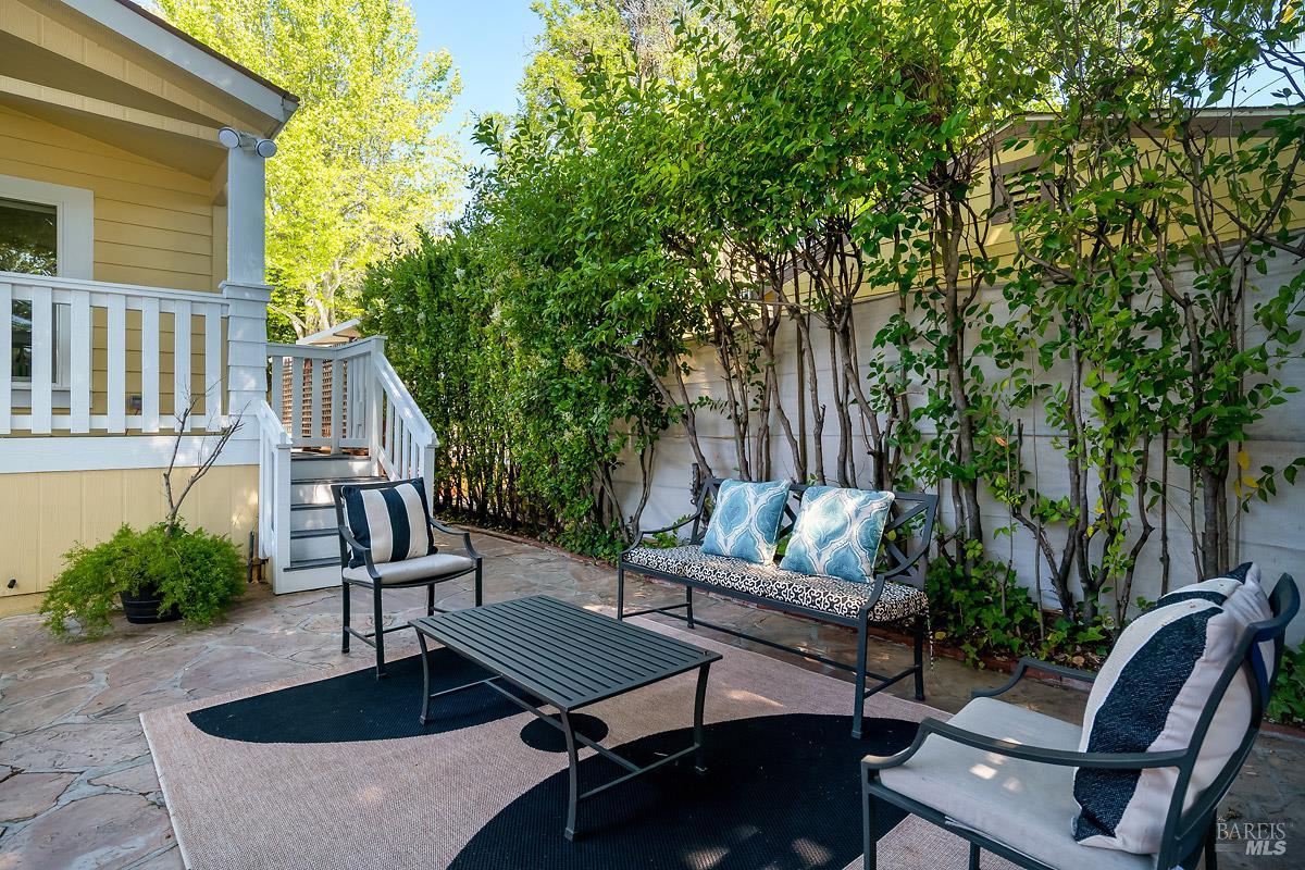 25 Oceano Place Novato, CA 94949 - Photo 5 of 34