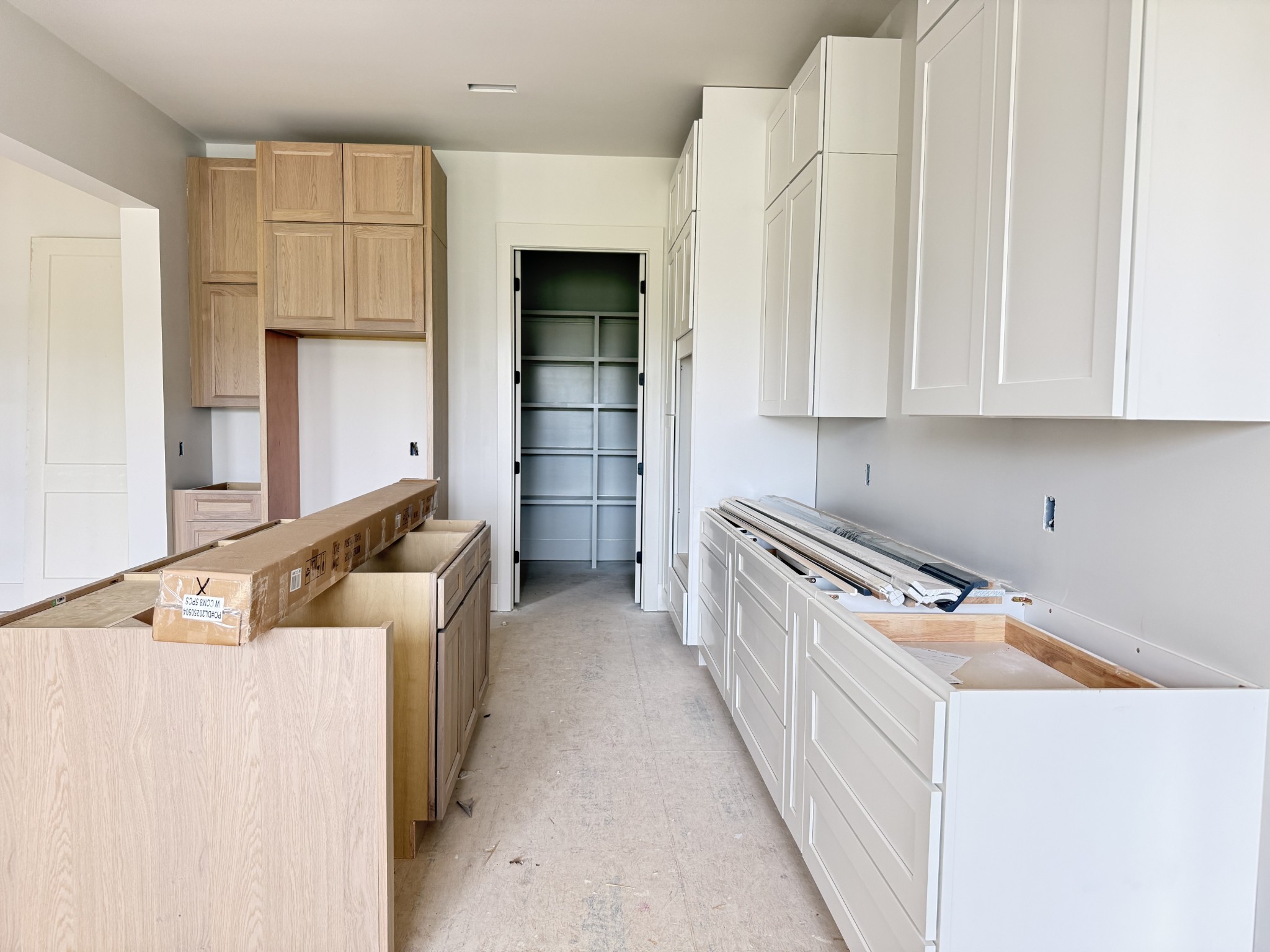 2817 Unionville Road Chapel Hill, TN 37034 - Photo 16 of 27 a kitchen with kitchen island cabinets and oven