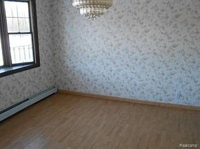 Room 4.jpg