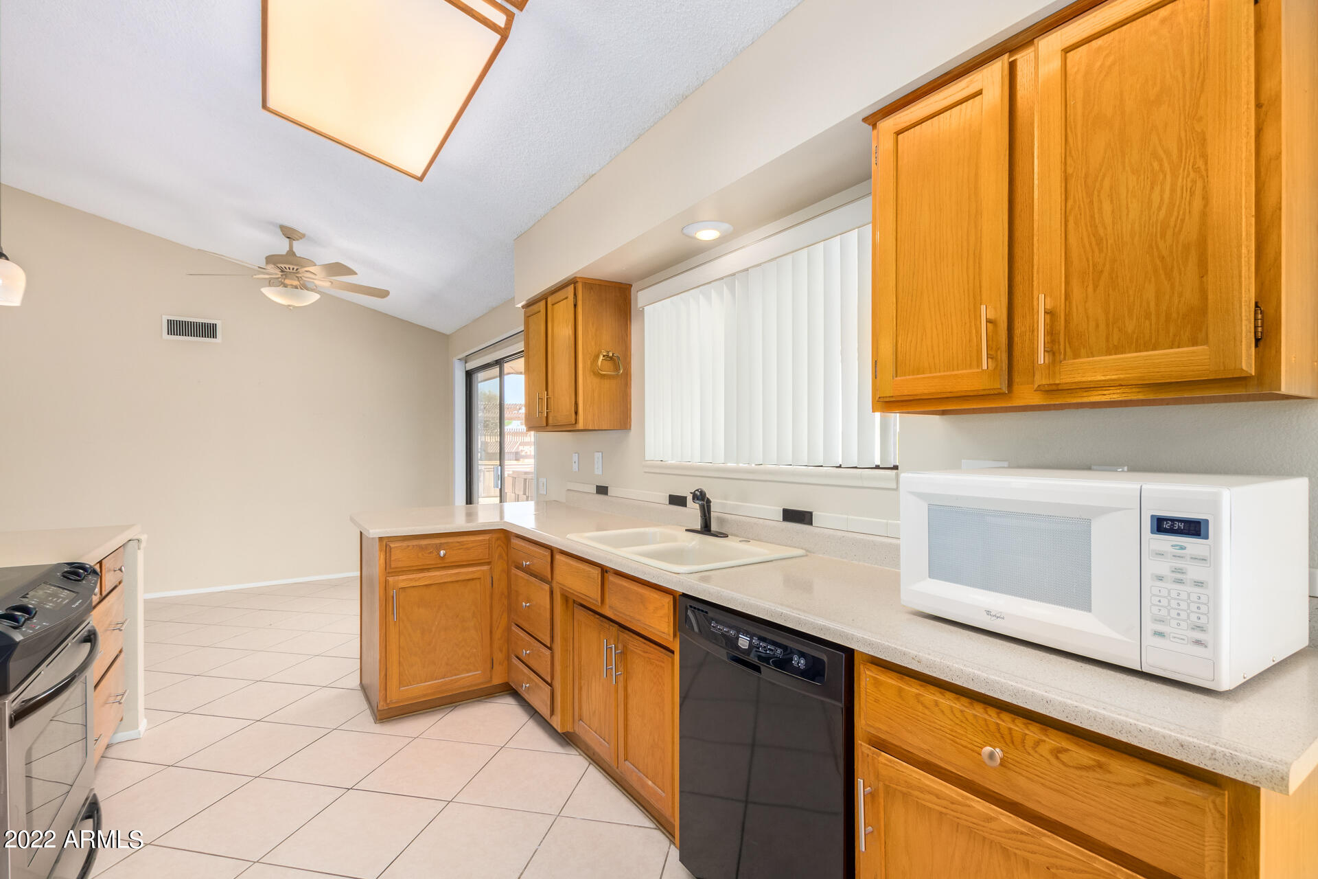 13207 West Jubilee Drive Sun City West, AZ 85375 - Photo 12 of 25 11