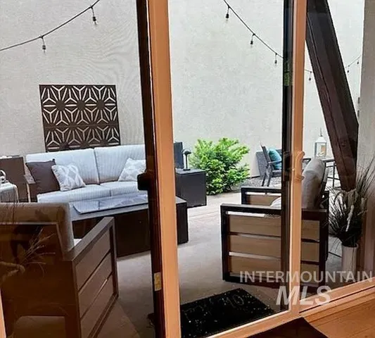 $2,900 | 1217 East Lone Creek Drive, Eagle, ID 83616