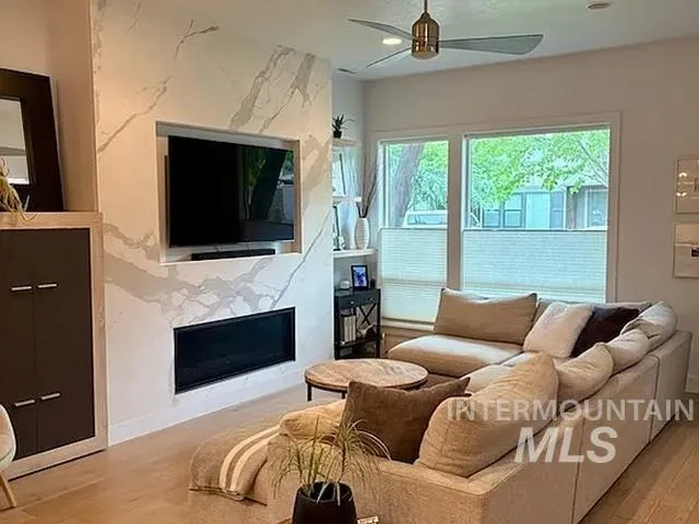 $2,900 | 1217 East Lone Creek Drive, Eagle, ID 83616