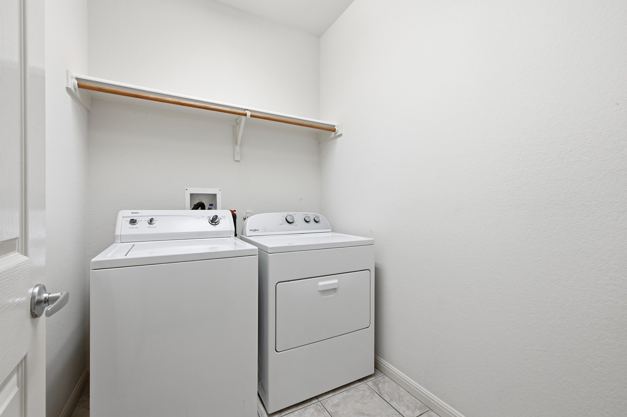 7301 Seneca Falls Loop Austin, TX 78739 - Photo 28 of 36 Laundry room is a nice size with space for extra storage.