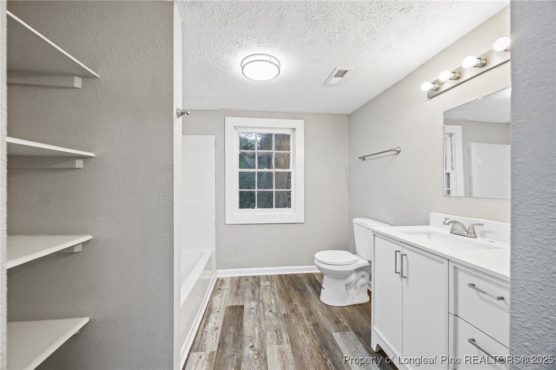 1601 Camden Road Fayetteville, NC 28306 - Photo 8 of 31
