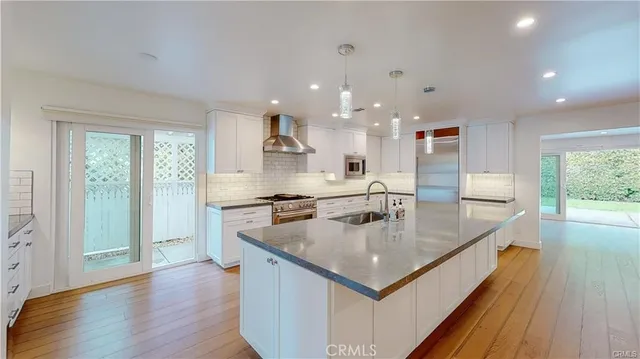 $8,995 | 3119 Mesa Verde Drive, Burbank, CA 91504