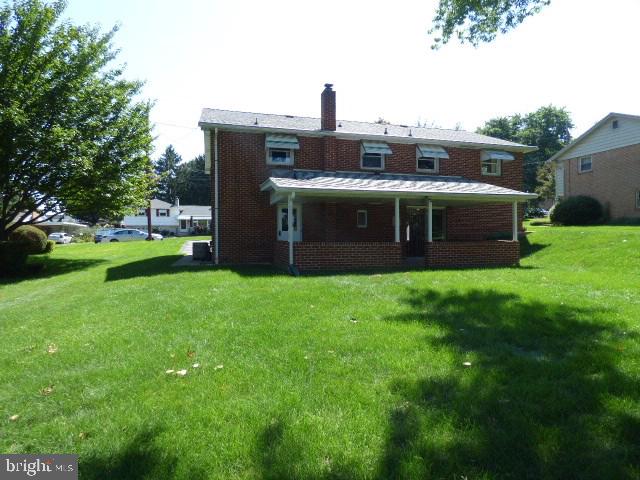 450 Maywood Road York, PA 17402 - Photo 2 of 21 Gallery Image 2