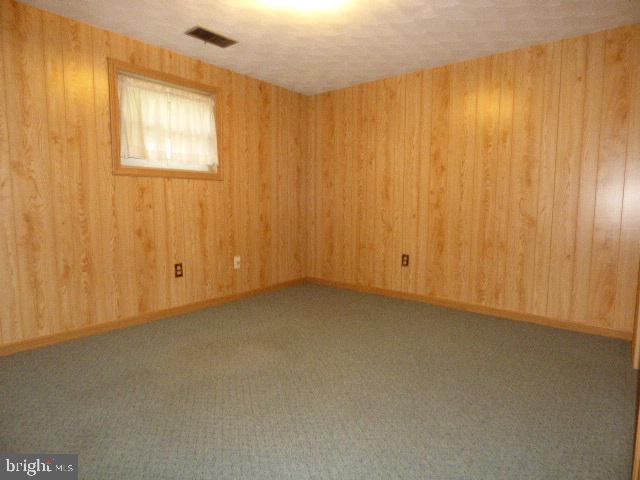 450 Maywood Road York, PA 17402 - Photo 14 of 21 Gallery Image 14