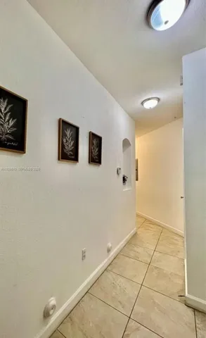 $3,100 | 290 Northwest 109th Avenue, Unit 107, Miami, FL 33172