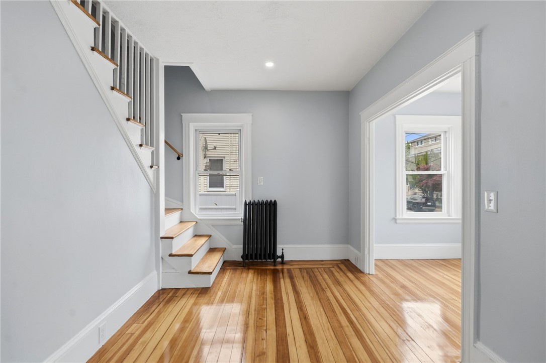 25 Lambert Street Cranston, RI 02910 - Photo 14 of 37