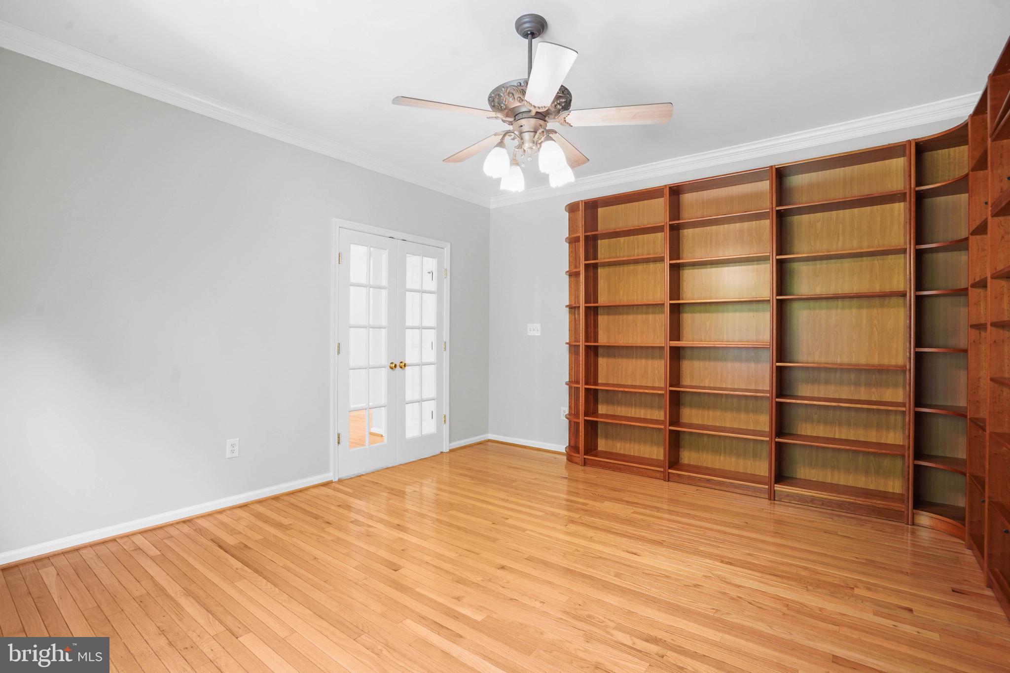 14309 Brass Wheel Road Boyds, MD 20841 - Photo 7 of 59 Library