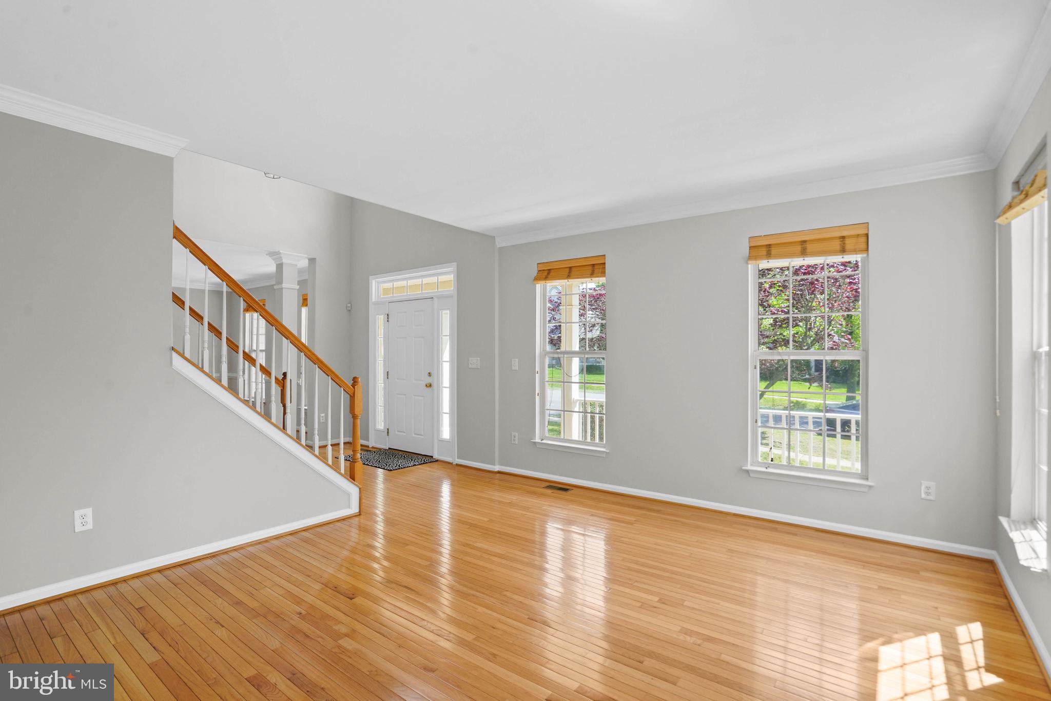 14309 Brass Wheel Road Boyds, MD 20841 - Photo 9 of 59 Living room